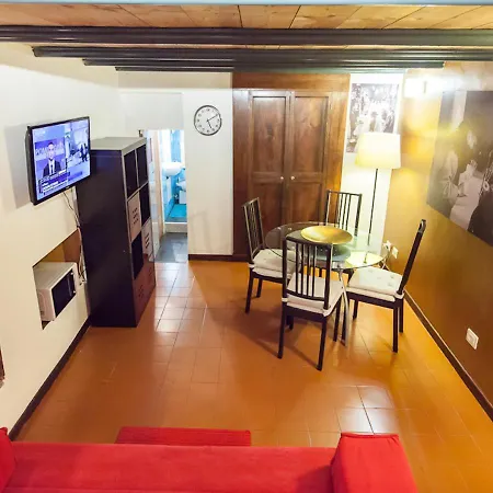 Independent In Trevi Fountain - Spain Square Apartament Rzym